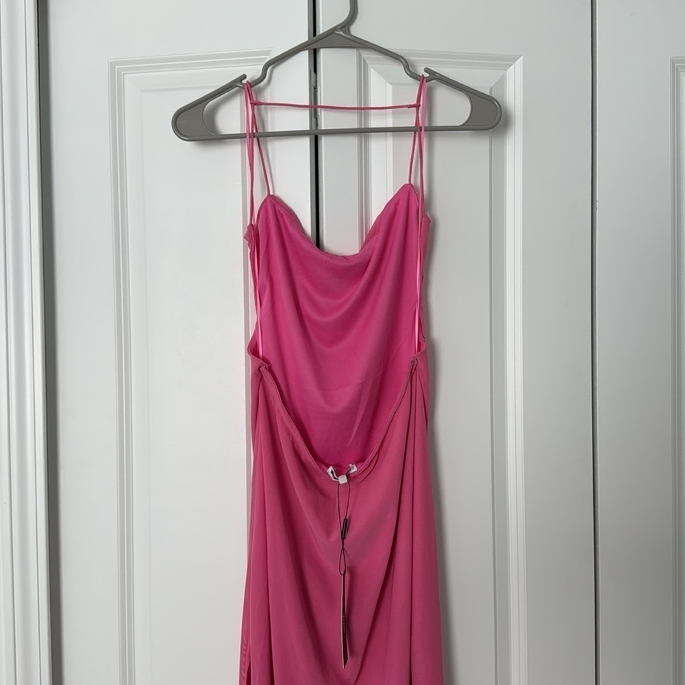 Elegant Pink Spaghetti Strap Backless Dress - Picture 3 of 5